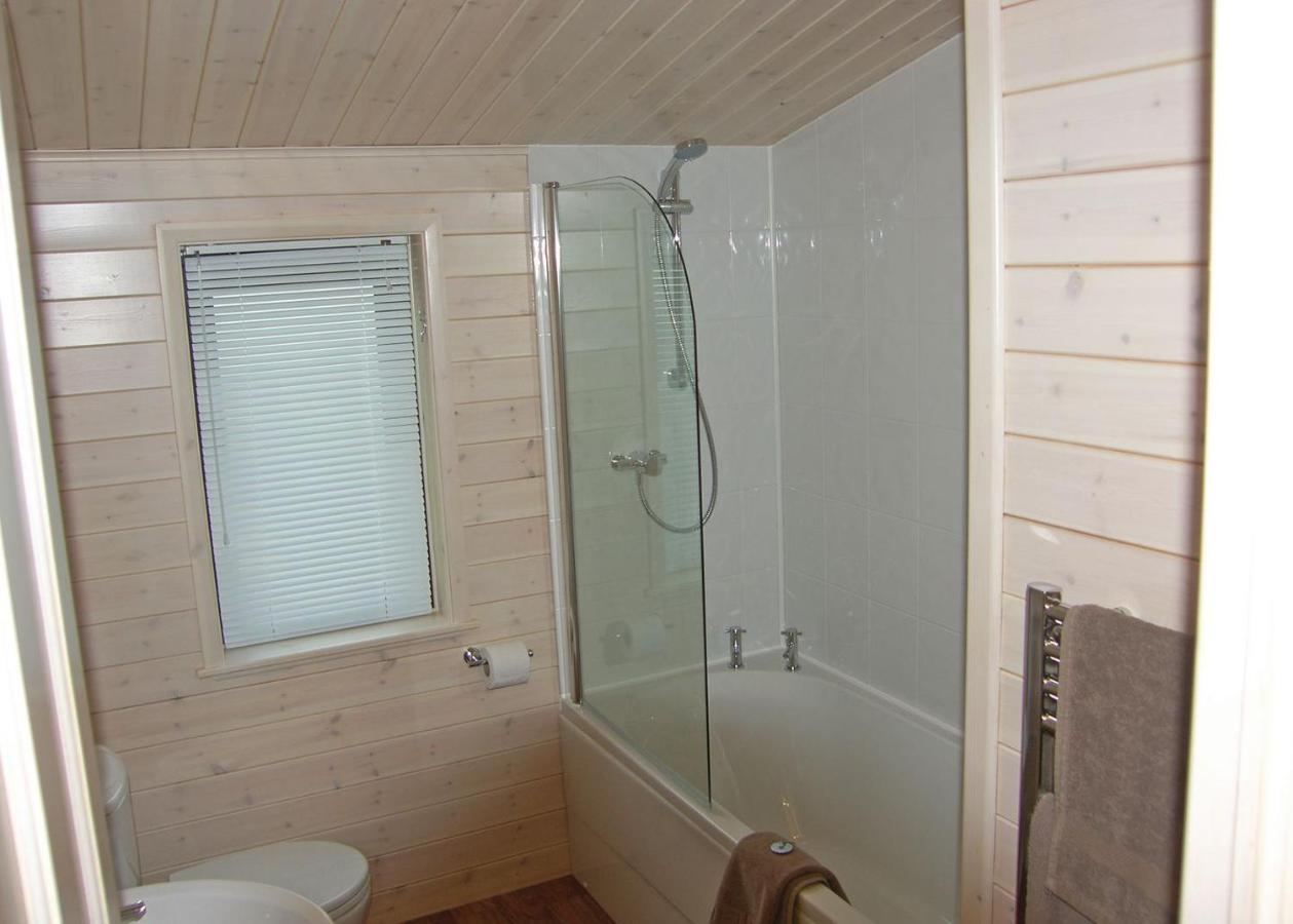 Wighill Manor Lodges Tadcaster Exterior foto