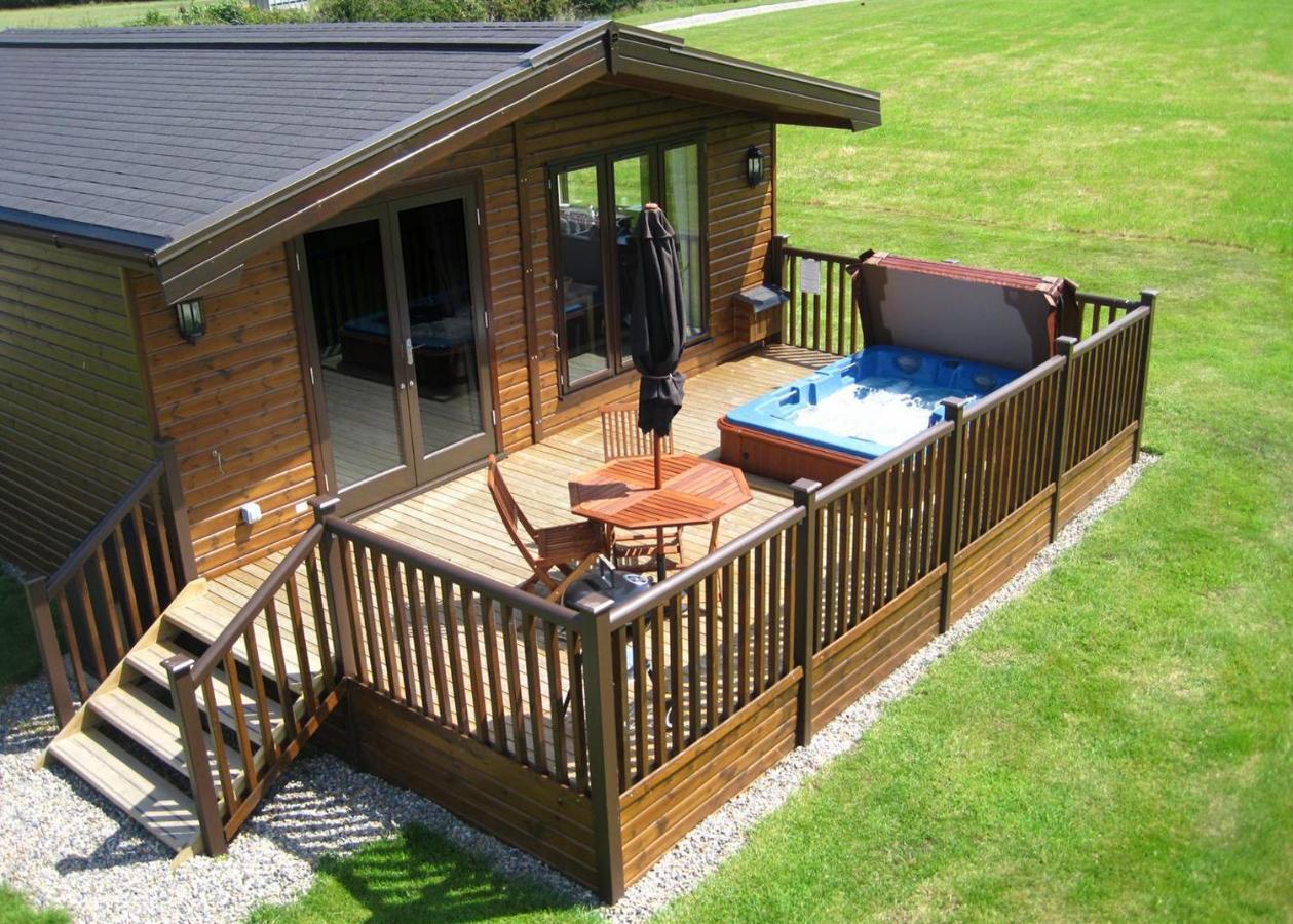 Wighill Manor Lodges Tadcaster Exterior foto